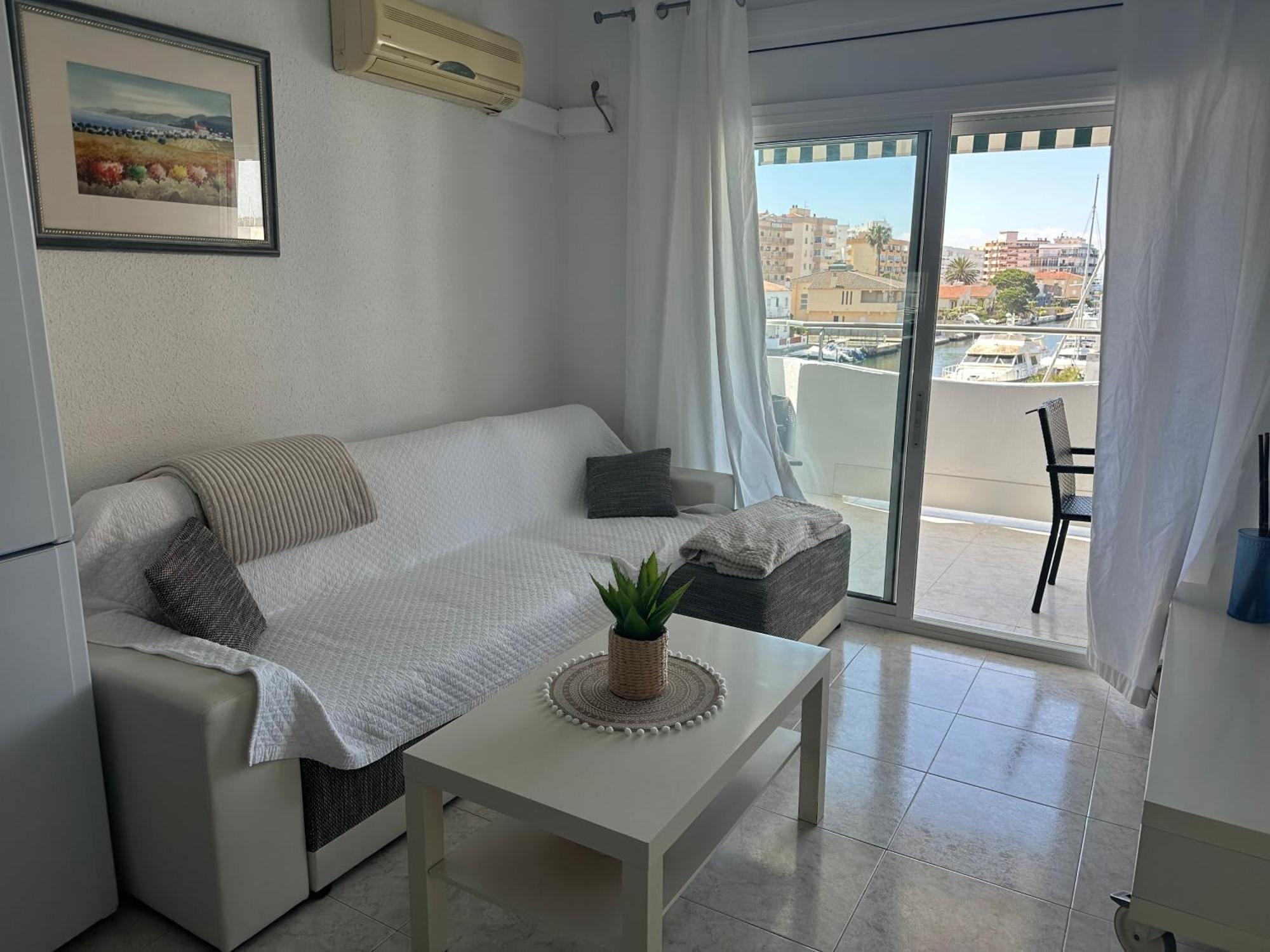 Bonito Apartamento En Roses Zona Familiar エクステリア 写真