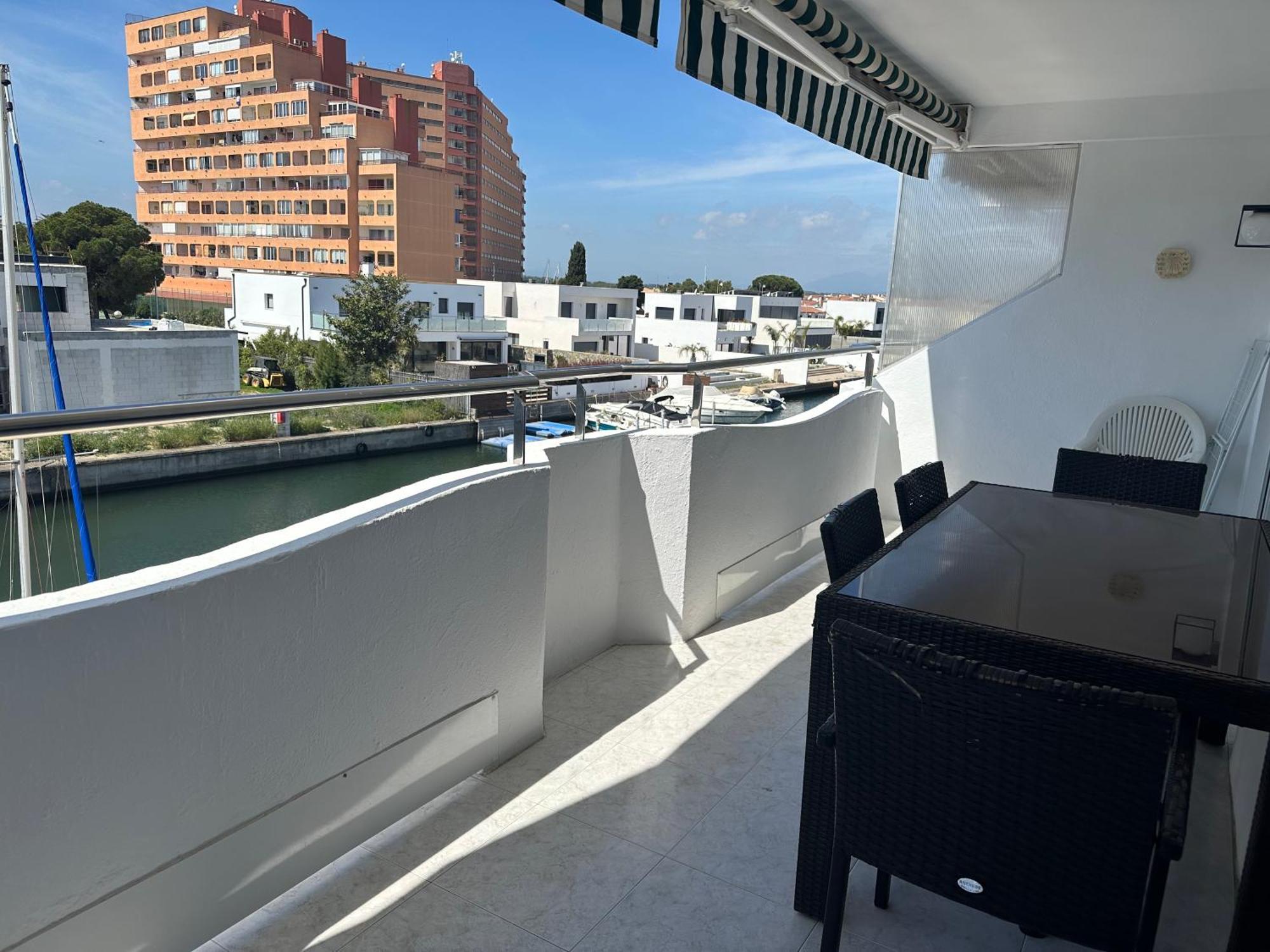 Bonito Apartamento En Roses Zona Familiar エクステリア 写真